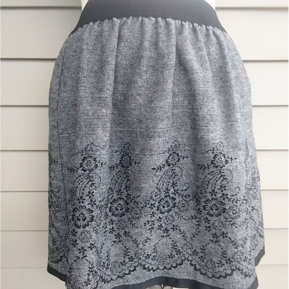 Floral Embroidered Skirt w Sheer Flounce Tulle Lining - Picture 1 of 12